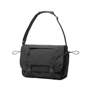 XD Xclusive P732.14 - KENTO URBAN RCS rNylon 15,6 tuuman olkalaukku
