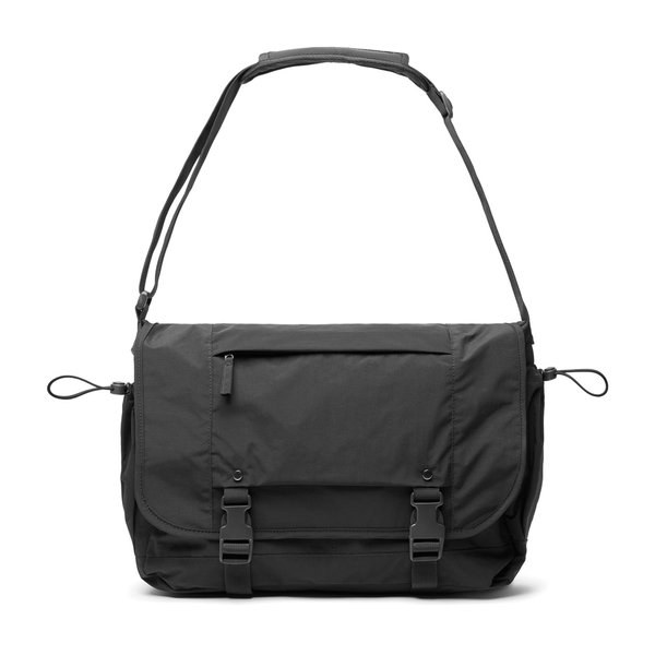 XD Xclusive P732.14 - KENTO URBAN RCS rNylon 15,6 tuuman olkalaukku