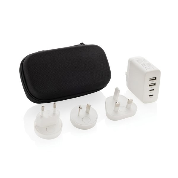 XD Collection P821.02 - TravelCharge Pro RCS -matkalaturi USB C:llä