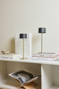 Vinga V51301 - VINGA Nauro RCS -pöytävalaisin