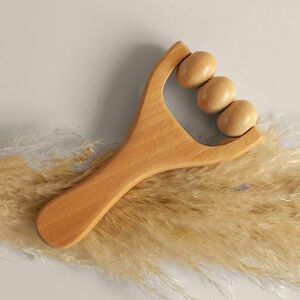 Goya 52009 - Cherry Wood Roller Massager RECESS